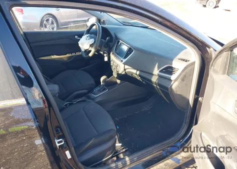 2019 Hyundai Accent Sel z USA, uszkodzony, nr VIN 3KPC24A33KE066902